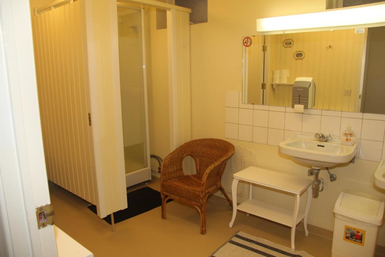 אקורירי Gula Villan Guesthouse מראה חיצוני תמונה