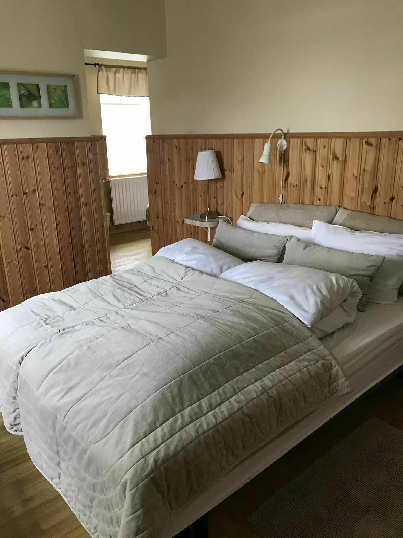 אקורירי Gula Villan Guesthouse מראה חיצוני תמונה